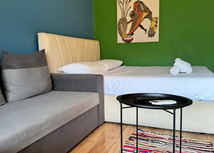 Apartment Colorful , Centre