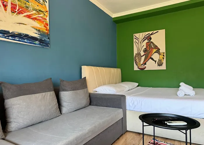 Apartament Colorful , Centre *