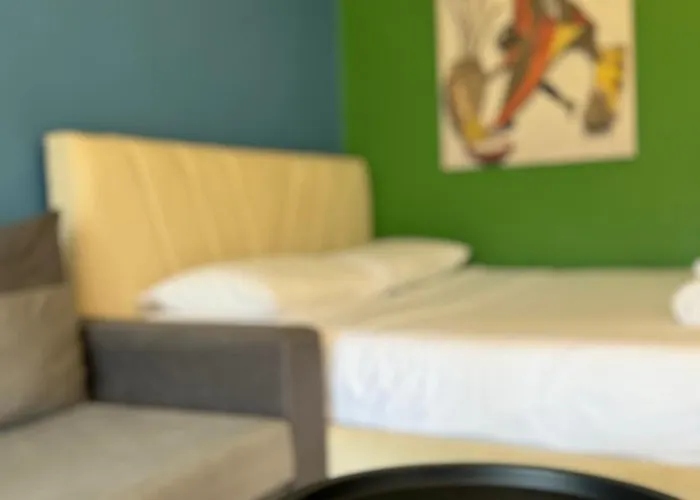 Colorful , Centre Apartment Tirana