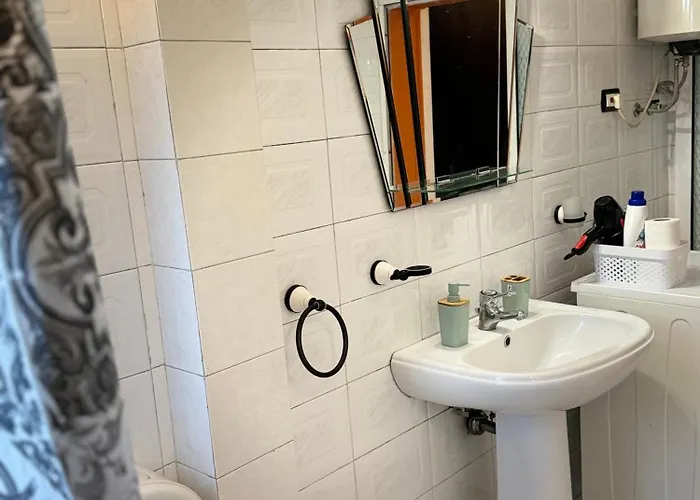 Colorful , Centre Apartment Tirana