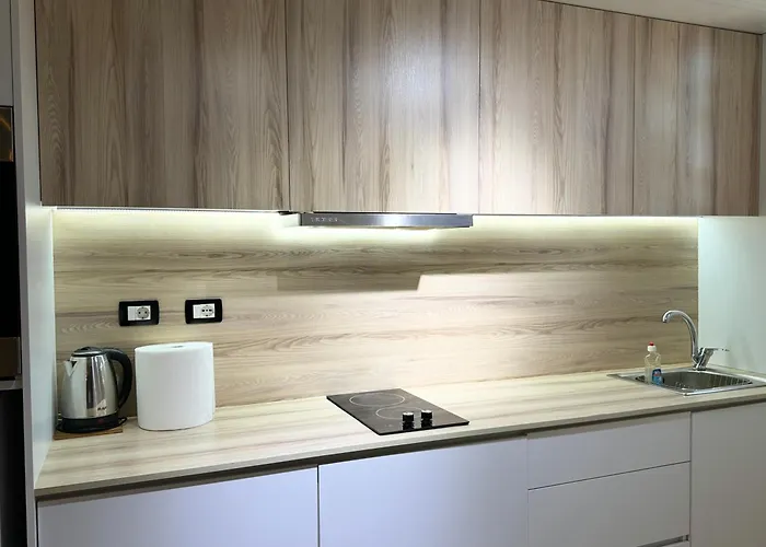 Colorful , Centre Apartment Tirana